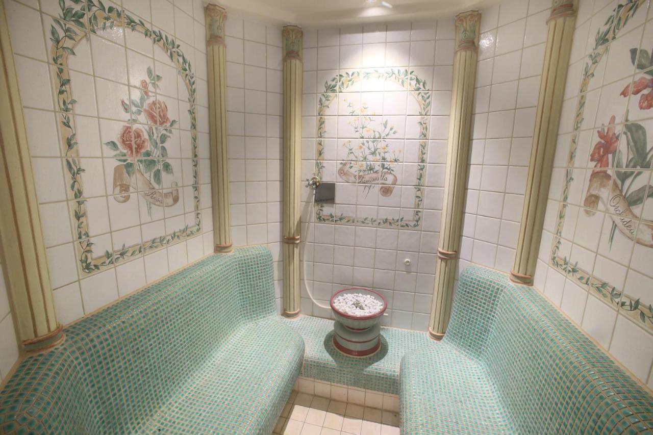 25H Spa-Residenz Best Sleep Privat Garden & Pools Neusiedl am See Exterior foto